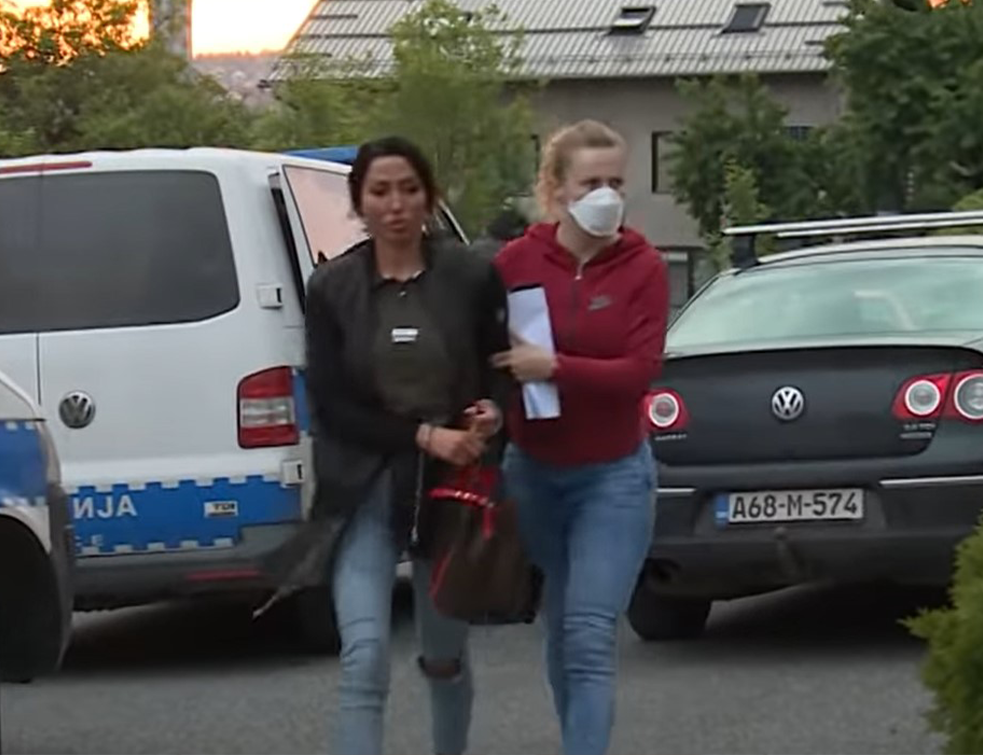 Tijana Ajfon snimljena sa lisicama, bez reči i namrštena (VIDEO)