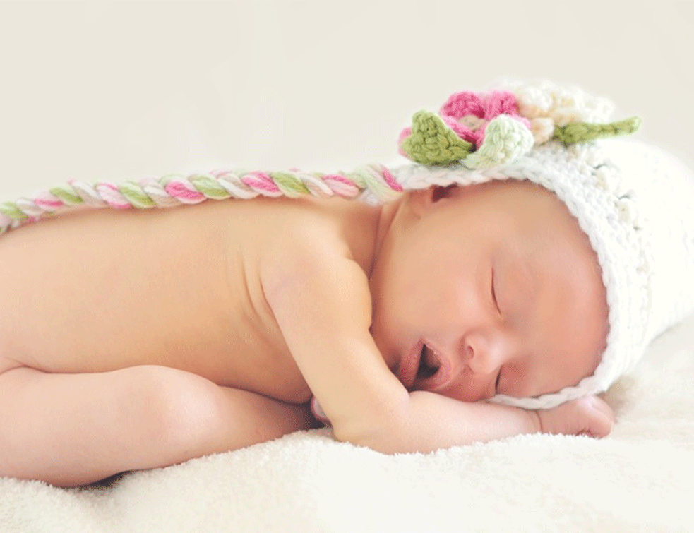 Đakon ubedio tri žene da ne idu na abortus, pa usvojio njihove bebe