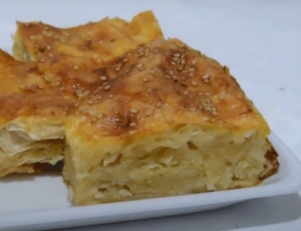 <span style='color:red;'><b>GIBANICA</b></span> NA NESVAKIDAŠNJI NAČIN : Ruski recept koji morate da probate
