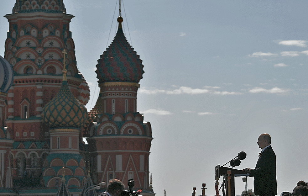 Putin treba da <span style='color:red;'><b>uradi sam</b></span>o 3 stvari da bi Ukrajina pala tvrdi ruski novinar