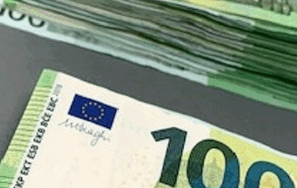Dinar sutra najslabiji od početka godine: Za evro 117,24 dinara