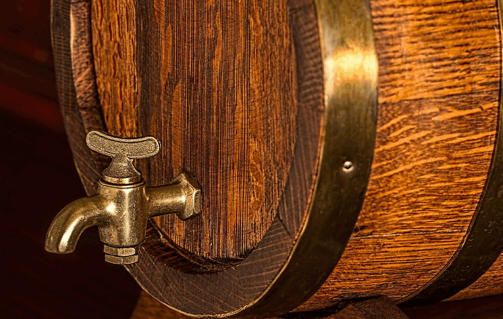 ZASTRAŠUJUĆA STATISTIKA : Žene u Srbiji sve češće tonu u <span style='color:red;'><b>alkoholizam</b></span>, a retko idu na lečenje