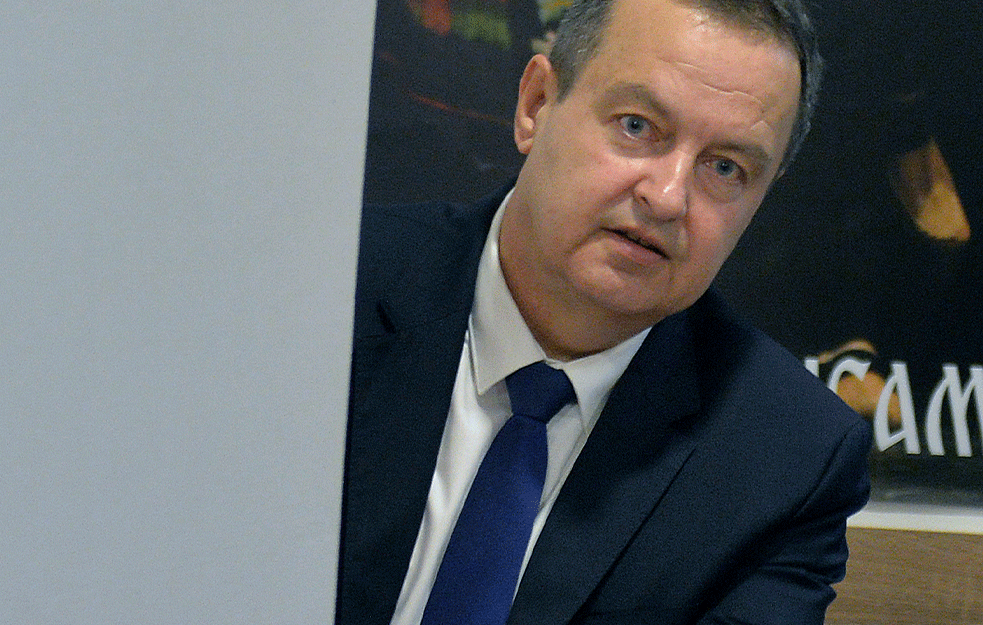 Dačić: 'Demonstracije nisu reakcija na <span style='color:red;'><b>epidemiološke mere</b></span> zbog korone, već pokušaj preuzimanja vlasti'