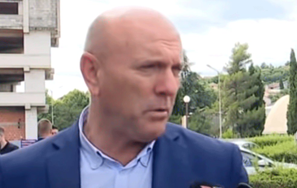 MARKO CAREVIĆ ZNA ŠTA JE SRPSKO: Boka Kotorska je kao i <span style='color:red;'><b>Kosovo i Metohija</b></span>