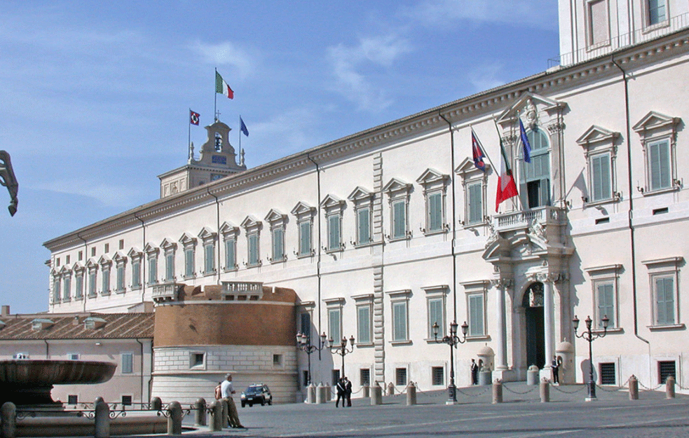 SPREMAJU SE DRASTIČNE MERE U ITALIJI! Vlasti strahuju od novog talasa korone! 