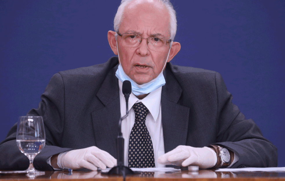 <span style='color:red;'><b>DOKTOR PREDRAG KON</b></span>: 
