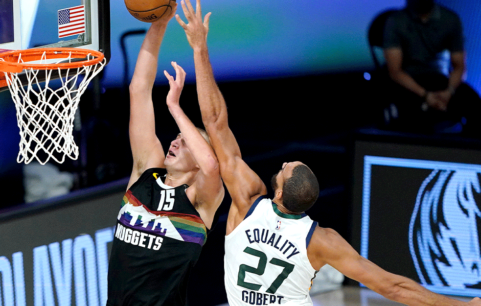 SLIKA KOJA JE 'ZAPALILA' KOŠARKAŠKI BALKAN: Šta se desi kad se '<span style='color:red;'><b>Jugosloveni</b></span>' okupe u takozvanom 'NBA mehuru'? (FOTO)