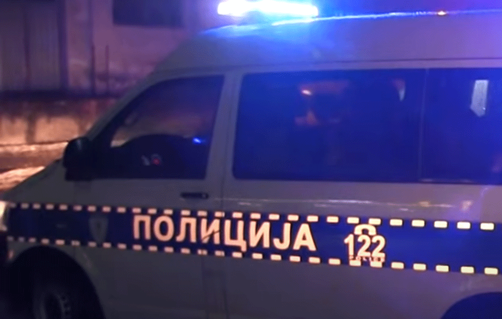 AKCIJA POLICIJE U PEĆINCIMA: Otkrivena ilegalna kockarnica, zaplenjeni poker aparati!