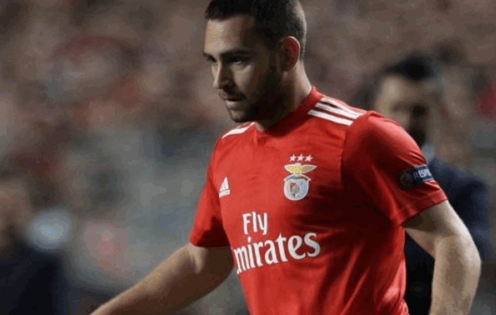 ŽIVKOVIĆ SE OSVETIO BENFIKI: Srpski as odveo <span style='color:red;'><b>PAOK</b></span> u plejof Lige šampiona (VIDEO)