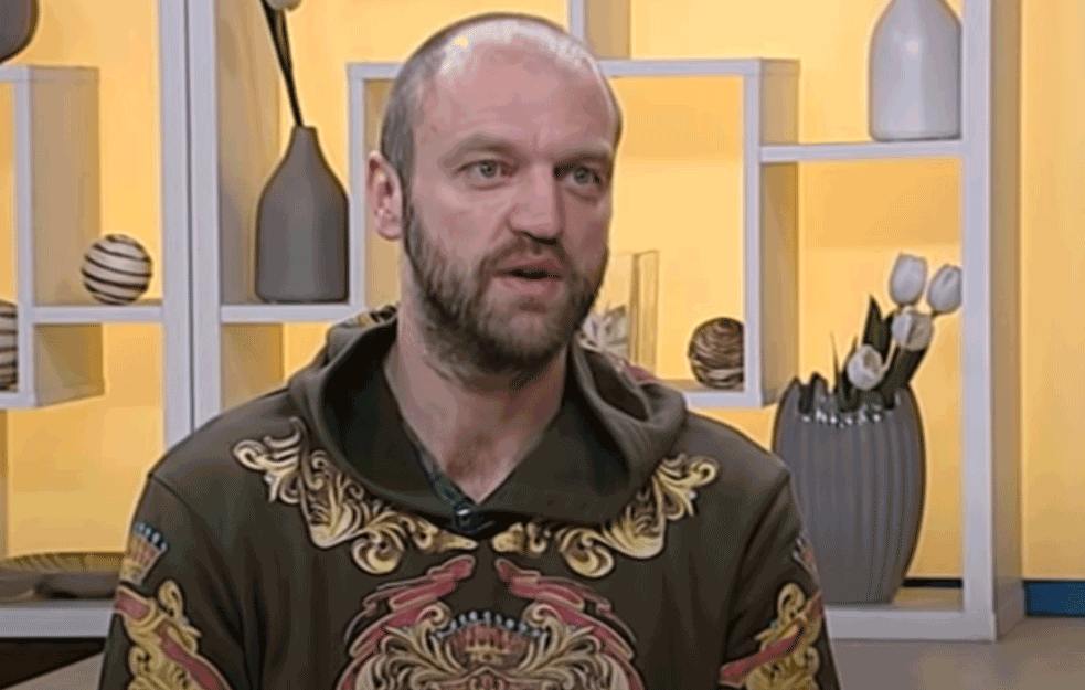 NASTAVLJENO SUĐENJE POZNATOM MODNOM KREATORU! Darko Kostić na optuženičkoj klupi, tereti se za <span style='color:red;'><b>POLNO UZNEMIRAVANJE</b></span>