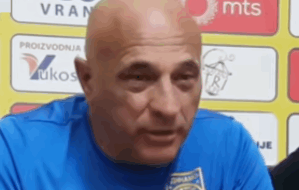 TRENERU DINAMA IZGOREO AUTO: <span style='color:red;'><b>Dragan Antić</b></span> poslao poruku da 'VETROVI DUVAJU IZ SURDULICE'!