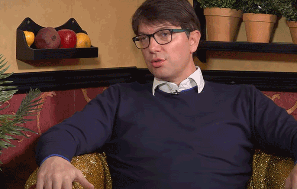 <span style='color:red;'><b>Nikola Jovanović</b></span>, bivši potpredsednik Narodne stranke NIJE VIŠE PRVI ČOVEK  odbornika SzS u Beogradu!