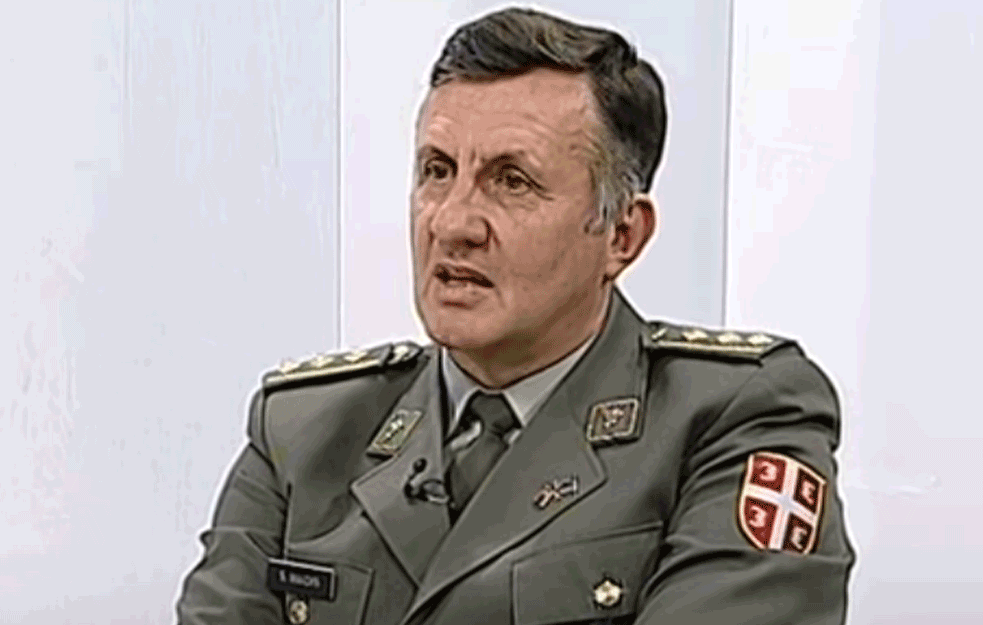 PRIZNAO DA JE PRIMAO MITO OD PACIJENATA: Načelniku nefrologije na VMA određen <span style='color:red;'><b>kućni zatvor</b></span>!