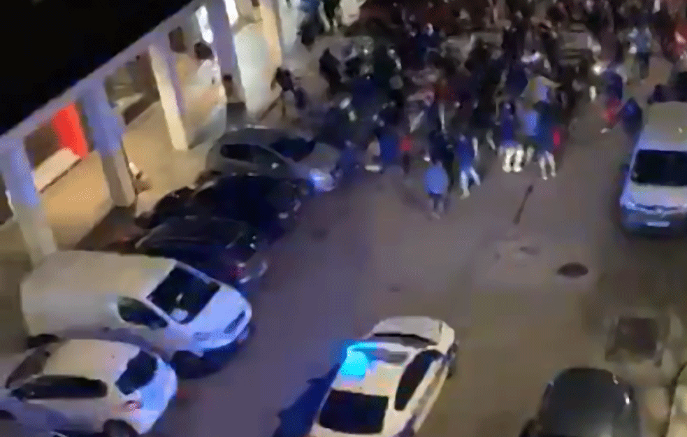 TURSKI EKSTREMISTI USRED FRANCUSKE:  'ZAVIJAJU' i uzvikuju '<span style='color:red;'><b>ALAHU AKBAR</b></span>' i 'Gde su JERMENI'! (VIDEO)
