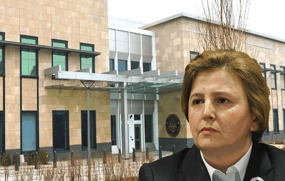 Česte POSETE ZAGORKE DOLOVAC AMERIČKOJ ambasadi su manji PROBLEM od toga što ONA o tome NIKOME NE podnosi IZVEŠTAJ  