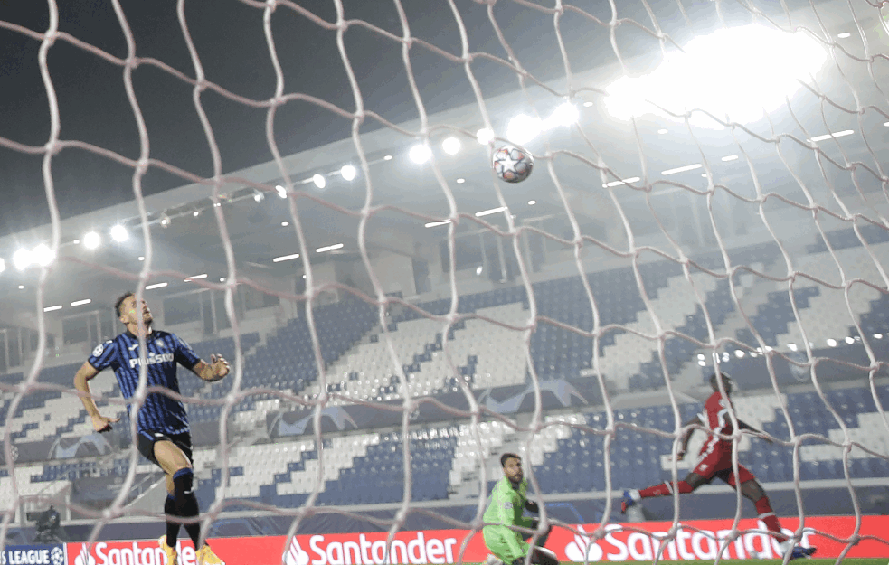 LIGA ŠAMPIONA: Veče za fudbalske sladokusce, svi <span style='color:red;'><b>golovi</b></span> na jednom mestu - uključujući i Tadićevu majstoriju! (VIDEO)