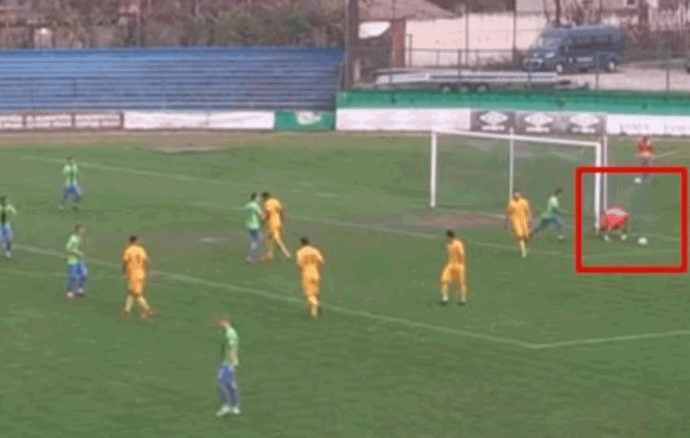IMA LI KRAJA BLAMIRANJU U SRPSKOM FUDBALU: Trener optužio golmana ZA NAMEŠTANJE UTAKMICA ZBOG KOCKE (VIDEO) 