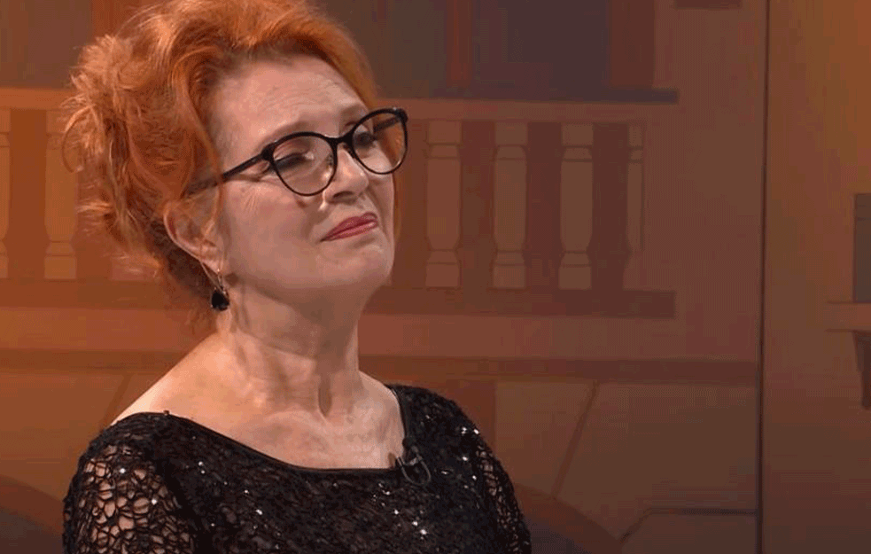 TANJA BOŠKOVIĆ:  Istina je da sam hodnicima pozorišta vijala i tukla balerine