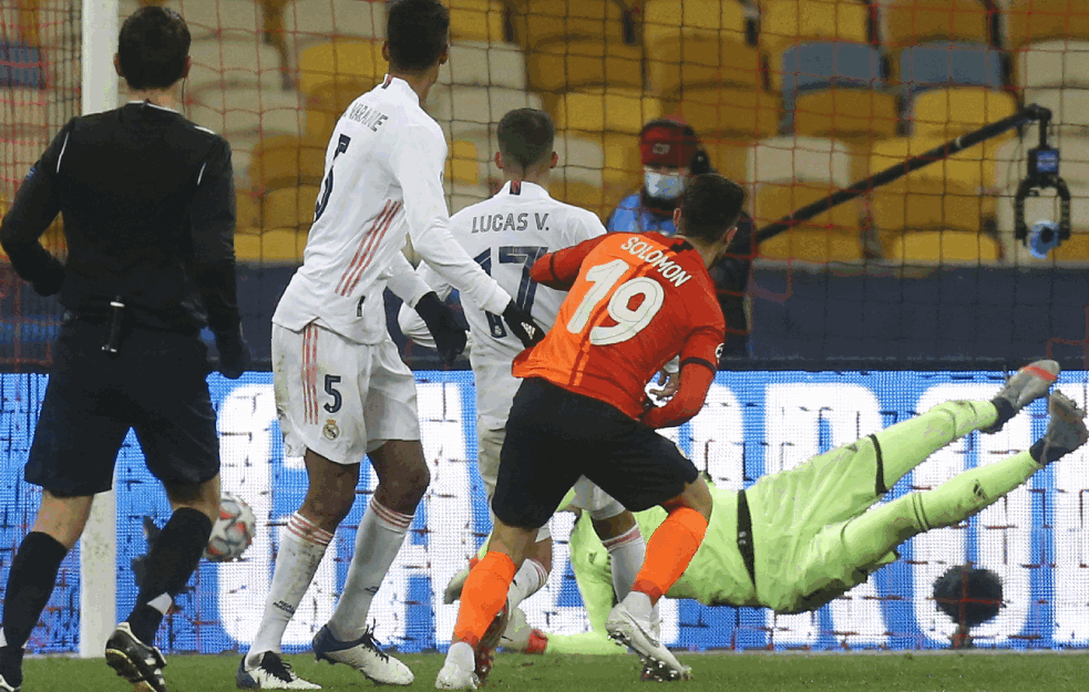 LIGA ŠAMPIONA: Šahtjor šokirao Real i doveo ga na rub eliminacije, Srbin katastrofalnom reakcijom kumovao porazu Lokomotive (VIDEO)