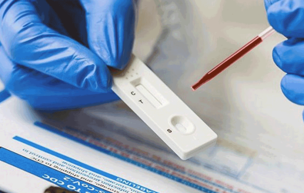 UHAPŠENI ZA <span style='color:red;'><b>FALSIFIKOVANJE</b></span>: Osumnjičeni za pravljenje i prodaju LAŽNIH PCR TESTOVA