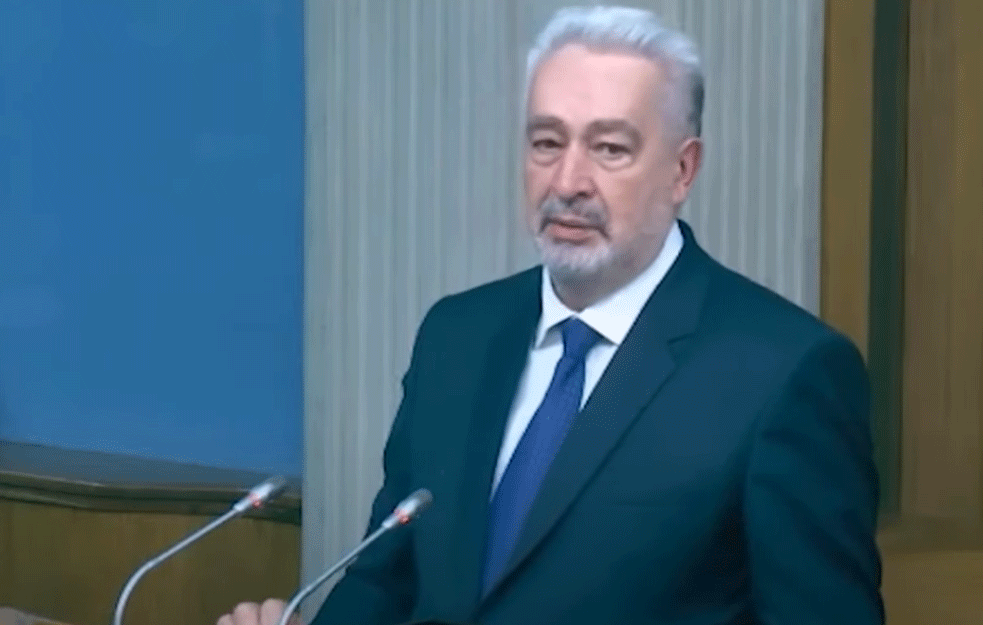 Zdravko Krivokapić: Vlada će garantovati i plate i penzije