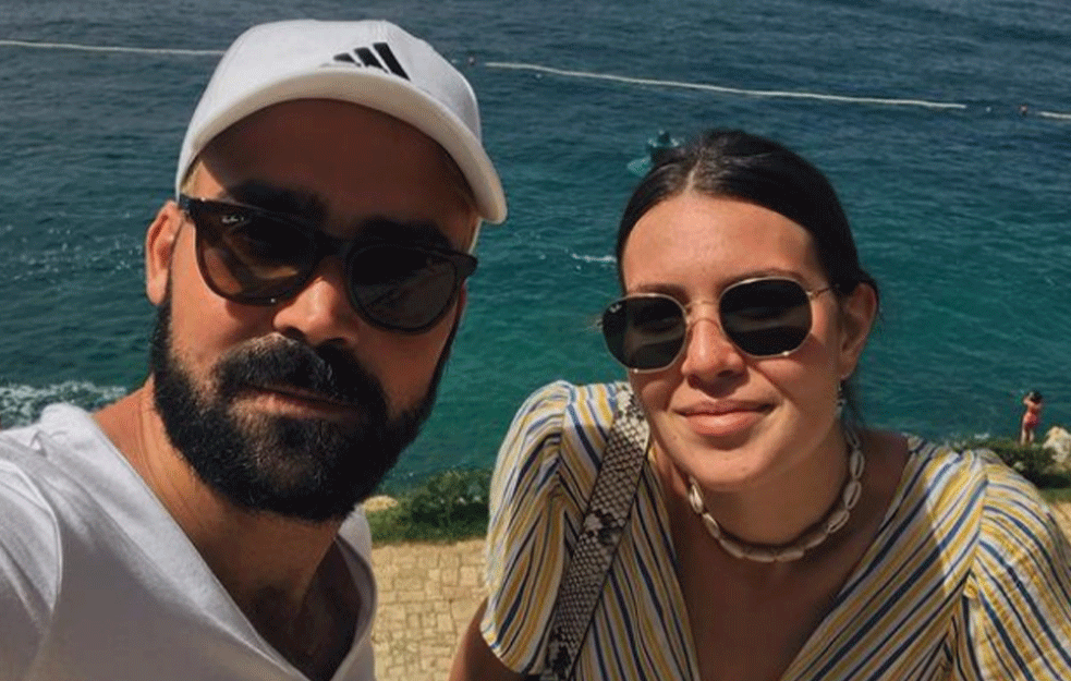 RADONJIĆ IMA VELIKI RAZLOG ZA SLAVLJE: Baća iz 'Južnog vetra' <span style='color:red;'><b>DOBIO SINA</b></span>, a evo koje ime su izabrali za naslednika! (FOTO) 