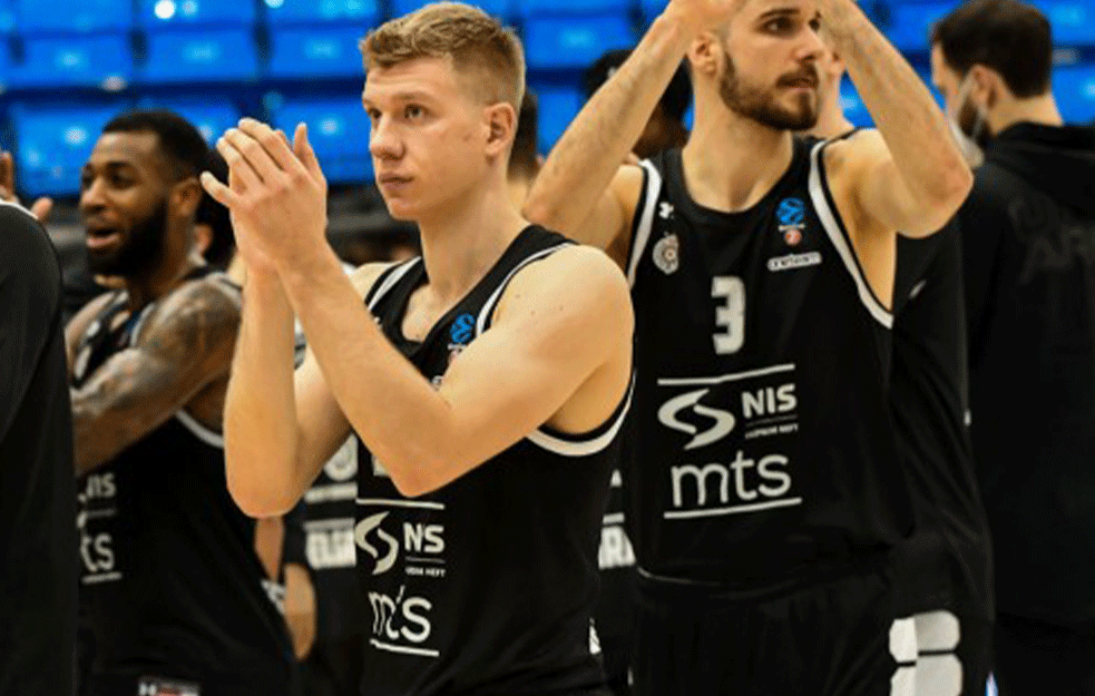 NA<span style='color:red;'><b>PETA UTAKMICA</b></span> U ABA LIGI: Tomas u samoj završnici odveo Partizan do pobede nad Megom! (FOTO)