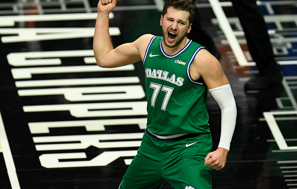 DONČIĆ UZ DŽEJA PROSLAVIO GAŽENJE RIVALA, svi se sprdaju sa poniženim <span style='color:red;'><b>Klipersi</b></span>ma (FOTO)