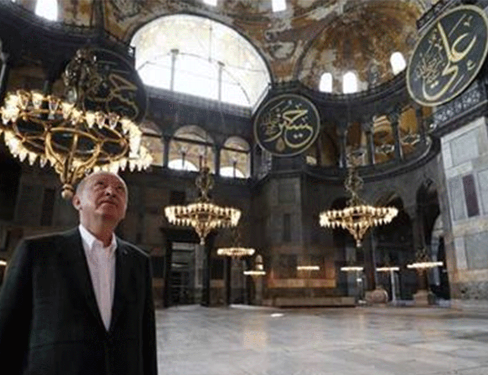 NATO TRAŽI SASTANAK SA TURSKOM: Finska i Švedska silom hoće u savez ali Erdogan se ipak pita