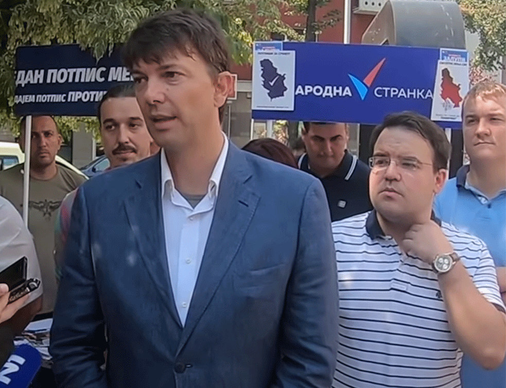 <span style='color:red;'><b>Nikola Jovanović</b></span>: Ostankom kod kuće glasate protiv vlasti