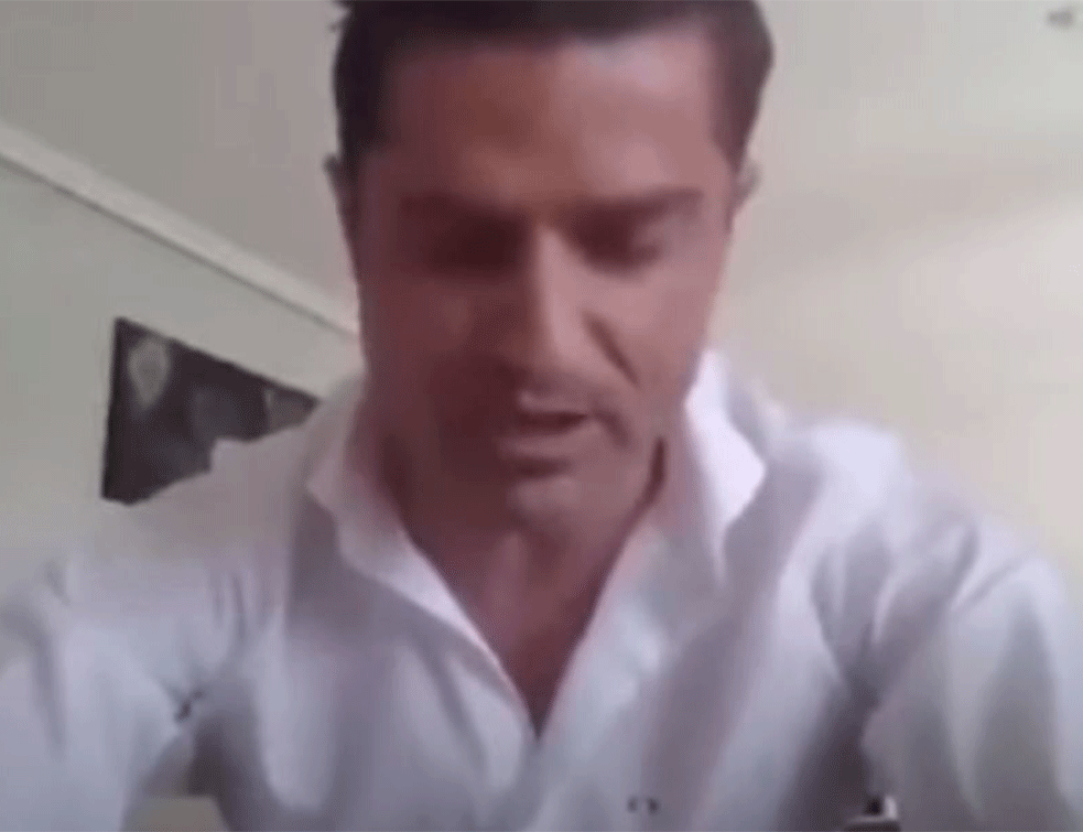 Devojka španskog voditelja osramoćena: Uključio se od kuće, iza njega prošla <span style='color:red;'><b>naga žena</b></span> (VIDEO)