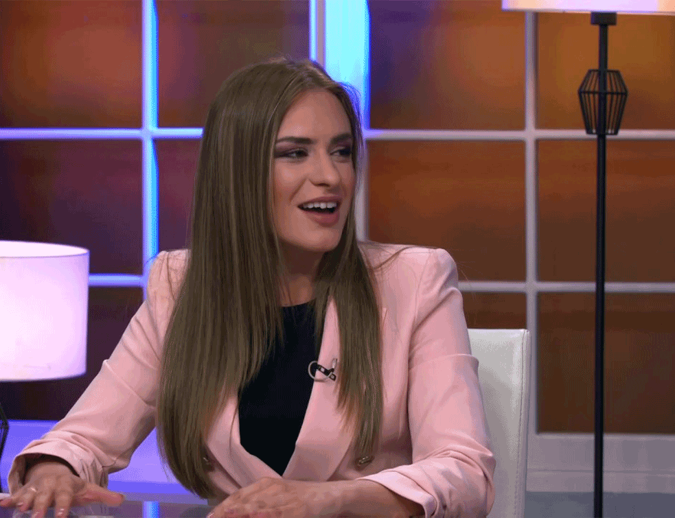 <span style='color:red;'><b>MILICA ZAVETNICA</b></span> PORUČILA PREDSEDNIKU SANU: 'Kostiću, ne treba Srbi da napuste Kosmet, VEĆ VI AKADEMIJU NAUKA'!