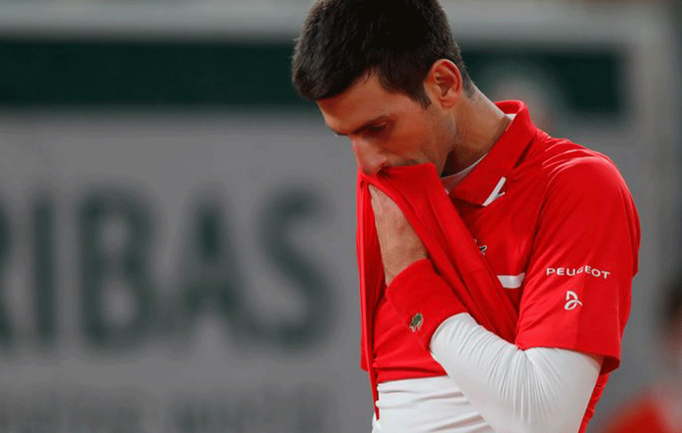 NOVAK ĐOKOVIĆ U BORBI 'PROTIV VETRENJAČA': Australijanac ga napao zbog zahteva za KARANTIN 'To je sebičan politički potez'