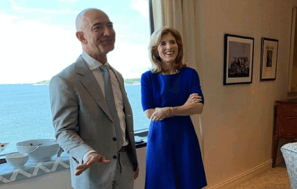DŽEF BEZOS VIŠE NIJE DIREKTOR AMAZONA: Napušta kompaniju vrednu 1,6 BILIONA DOLARA!