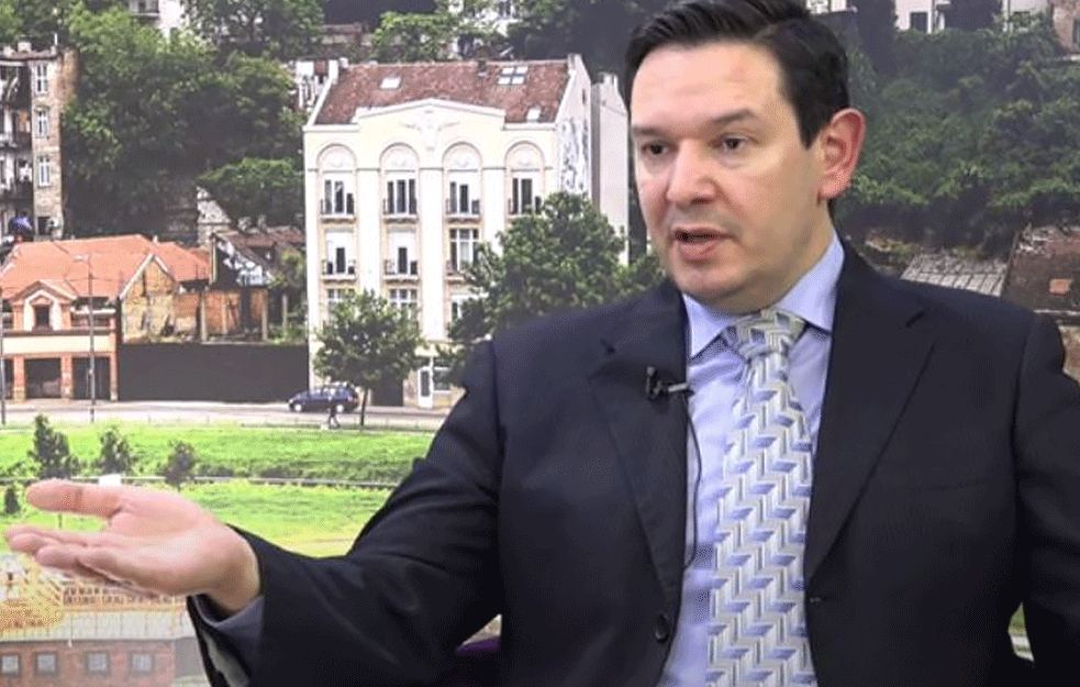 Nemanja Šarović, lider Pokreta Ljubav Vera Nada: Kad je Šešelj počeo da hvali Vučića počeo je pad <span style='color:red;'><b>SRS</b></span>
