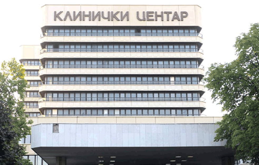EKSPLOZIJA U KLINIČKOM CENTRU SRBIJE: Oštećeni PROZORI i na okolnim zgradama nakon što je EKSPLODIRALA BOCA SA KISEONIKOM!    