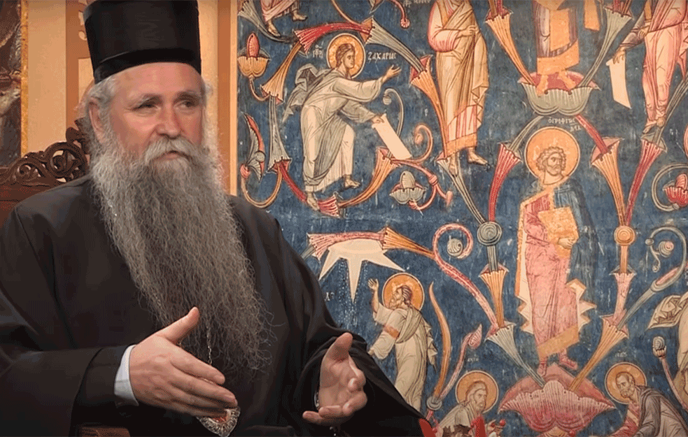 VLADIKA JOANIKIJE PREUZIMA MITROPOLIJU: 'Ne postoji pozvanija osoba da nasledi Amfilohija na čelu Mitropolije u Crnoj Gori!'