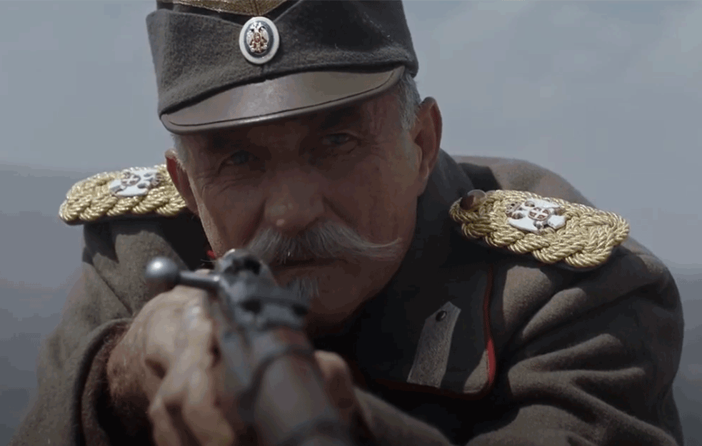 <span style='color:red;'><b>KRALJ PETAR PRVI</b></span> PRED SVETSKOM PUBLIKOM: Distributerska kuća iz LOS ANĐELESA otkupila prava za film <span style='color:red;'><b>KRALJ PETAR PRVI</b></span>, pogledajte NAJAVU ZA FILM!    