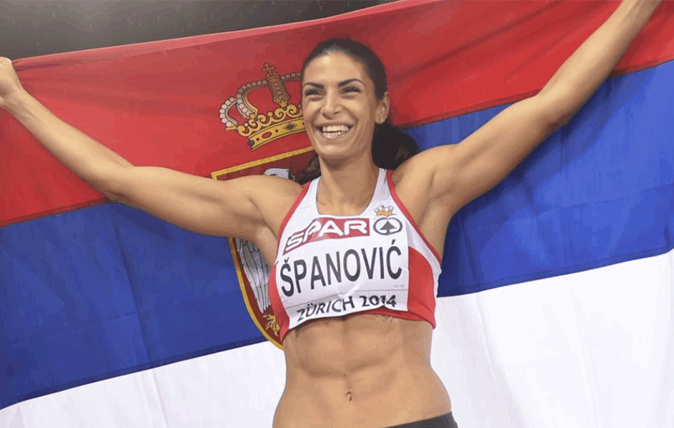 IVANA ŠPANOVIĆ REŠILA DA SE UDA? 'Kad ostarimo, kratki trenuci sreće biće sve čega ćemo se sećati'! (FOTO) 