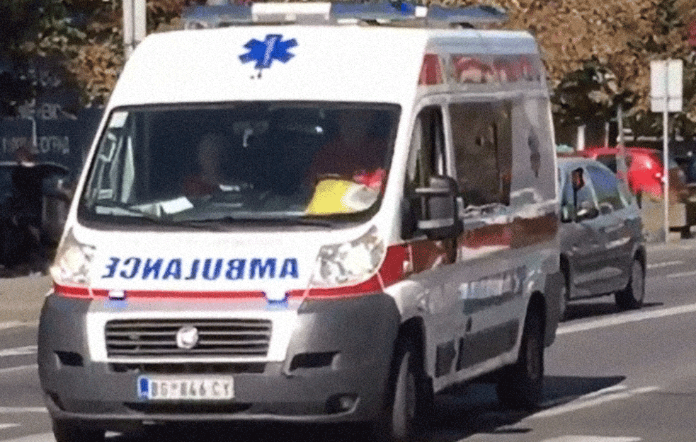 SAOBRAĆAJNA NESREĆA NA SLANAČKOM PUTU: Muškarac (65) sa teškim povredama prebačen u Urgentni centar!