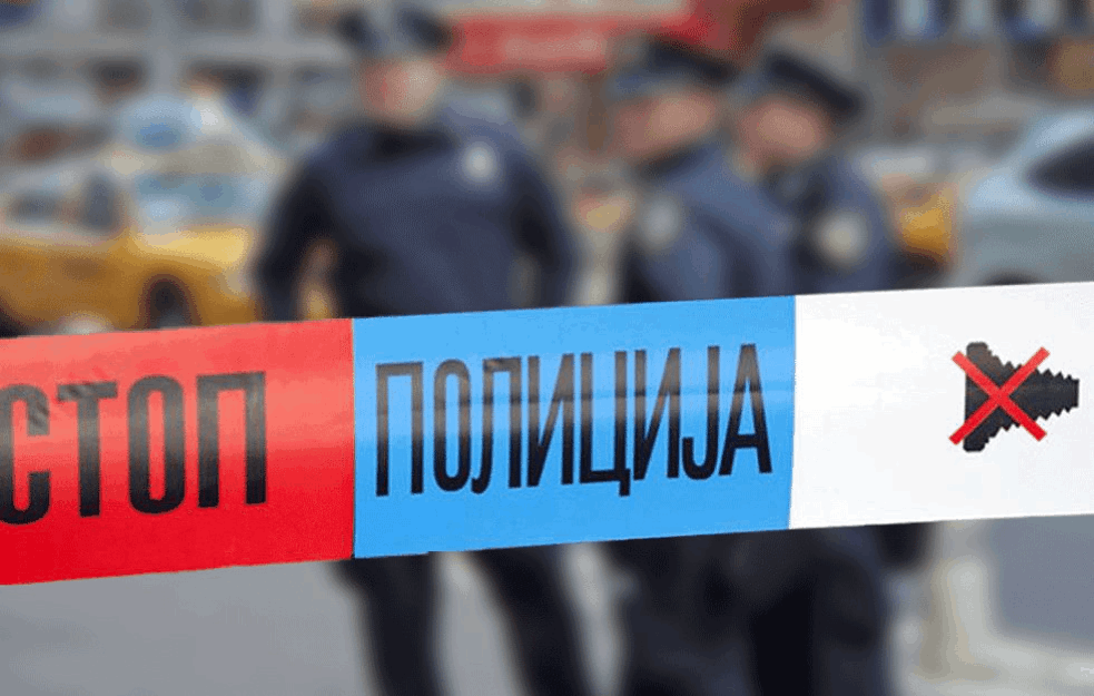 STRAVIČNA PORODIČNA TRAGEDIJA U BABUŠNICI: Unuk (15) ČEKIĆEM UBIO dedu, maloletniku određen pritvor! 



