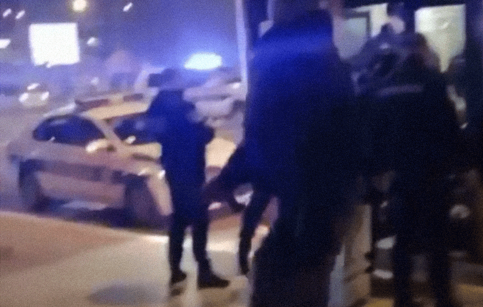 USPEŠNA AKCIJA POLICIJE: Uhapšeni LOPOVI koji su ukrali automobil <span style='color:red;'><b>RENTAKAR</b></span>A  na Novom Beogradu!