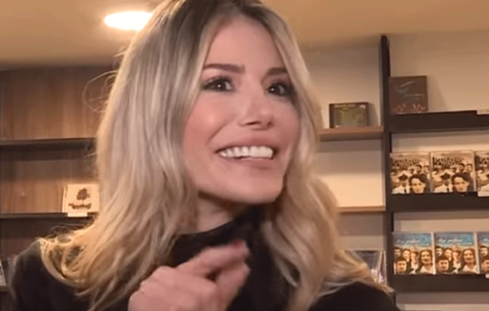 <span style='color:red;'><b>ANA MIHAJLOVSKI</b></span> prodala INSTAGRAM profil za 3.000 evra, novac ide za lečenje dečaka!