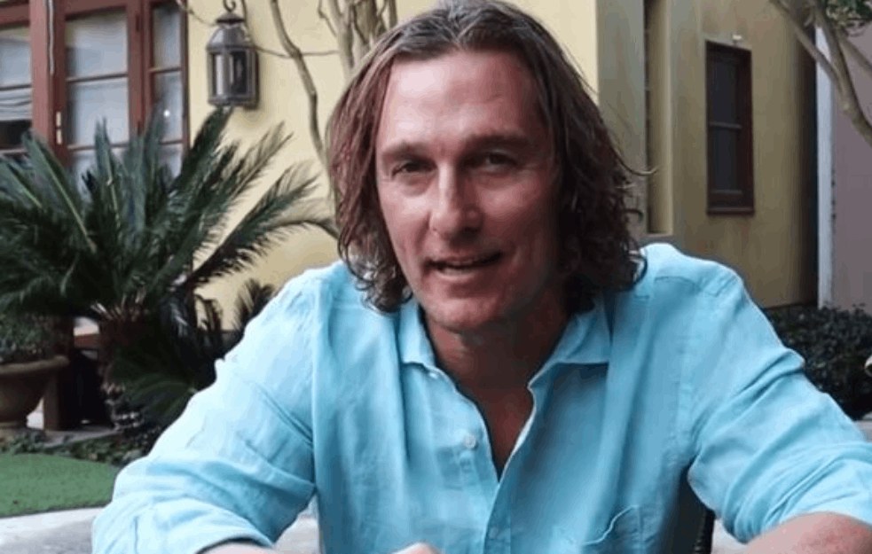 GLUMCU DOSADILA PROFESIJA: Metju Mekonahi se KANDIDUJE za guvernera Teksasa (VIDEO, FOTO)

