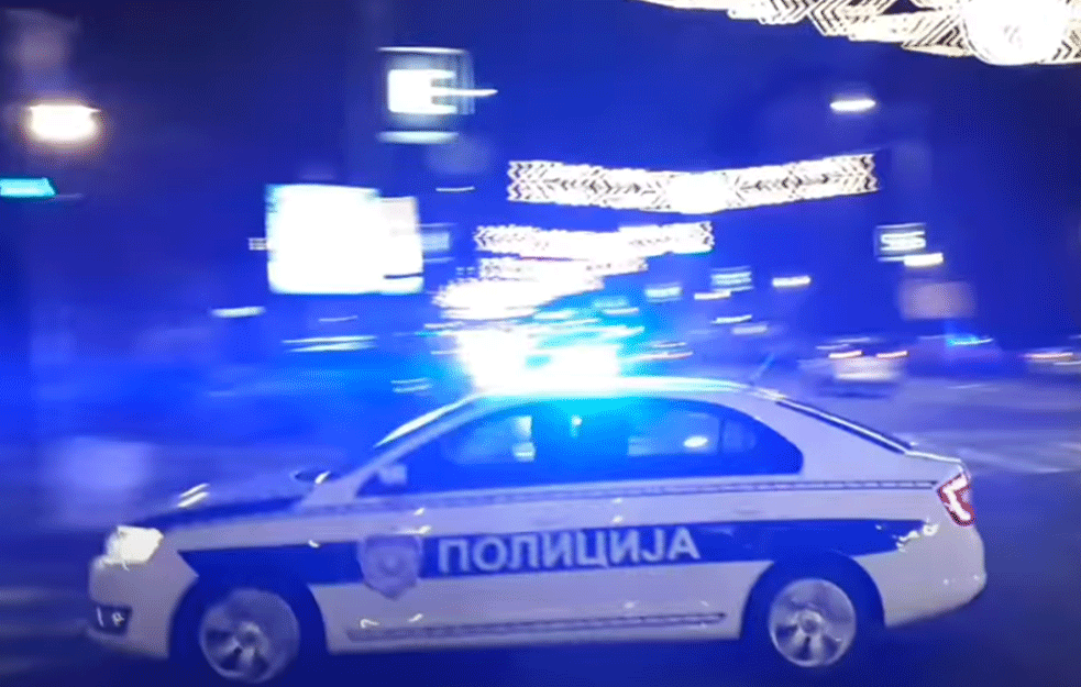STRAVIČNA PORODIČNA TRAGEDIJA: Otac ubio dvoje dece pa PUCAO U SEBE! 
