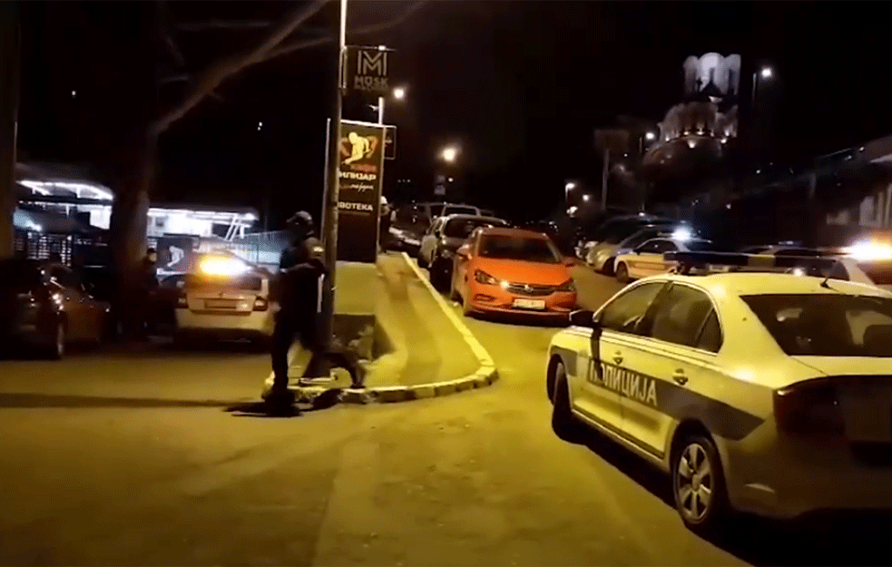 Još jedna KORONA ŽURKA! U lokalu bilo više od 100 LJUDI, policajci morali NASILNO DA UPADNU