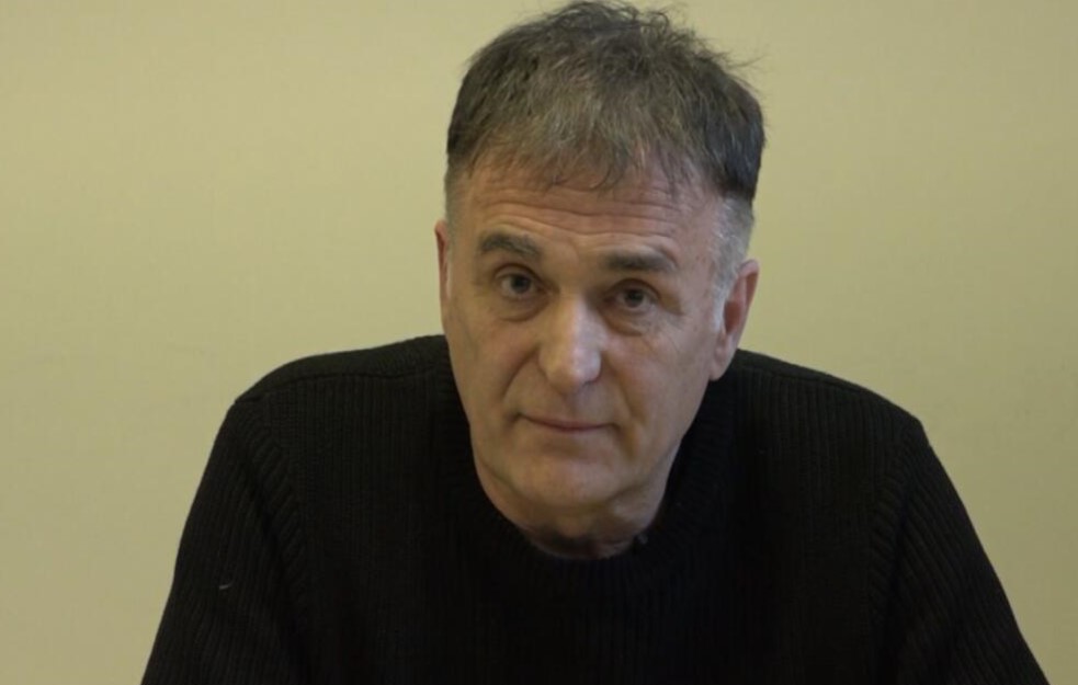 BRANISLAV LEČIĆ POBEGAO?! Glumac napustio Beograd
