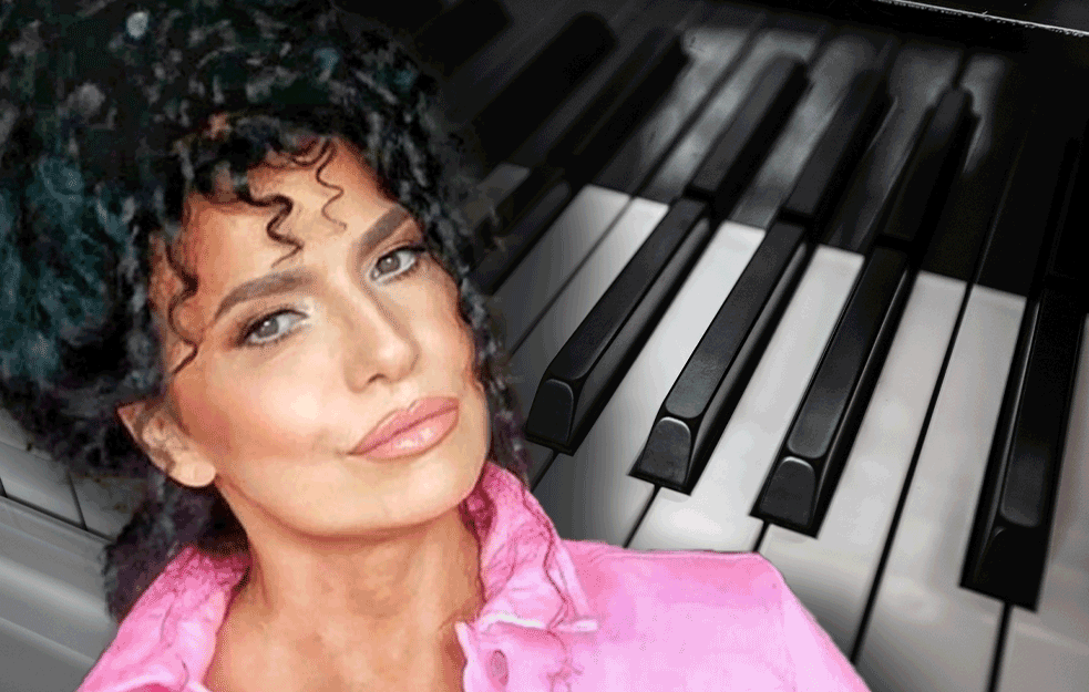 LIDIJA VUKIĆEVIĆ POZIRALA POTPUNO GOLA: Skinula SVE sa SEBE! (FOTO)