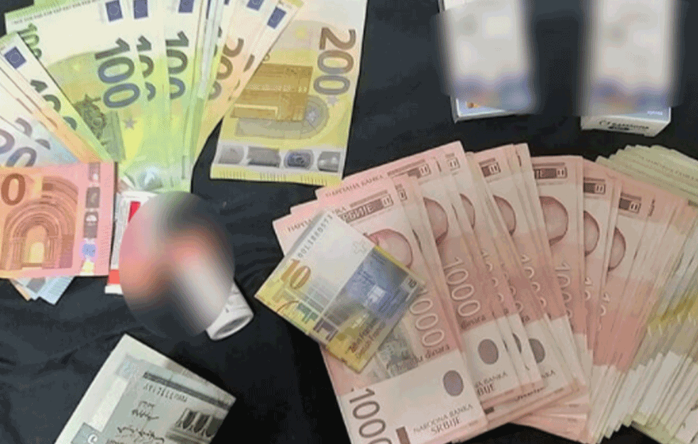 PRODAVALI KAMAGRU BEZ DOZVOLE: Oduzeto im 100.000 evra i 1.500.000 dinara! 