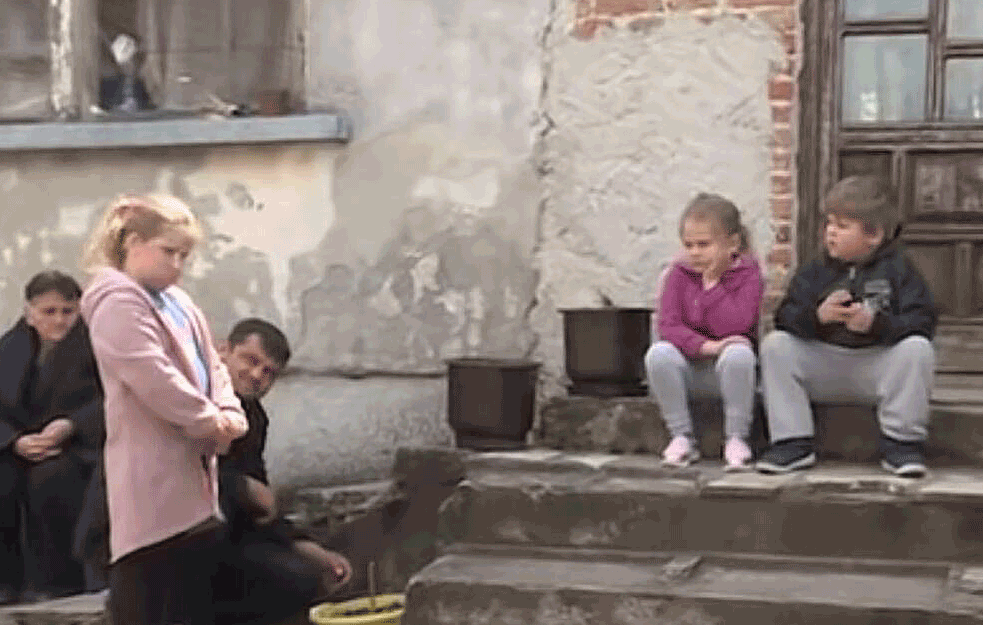 DESETORO DECE OSTALO BEZ MAJKE: <span style='color:red;'><b>Potresna priča</b></span> iz Broda KIDA DUŠU! (VIDEO)